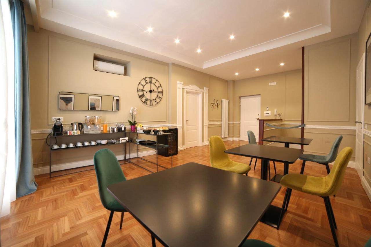 Sant'elmo Con Parcheggio Interno * Neapel