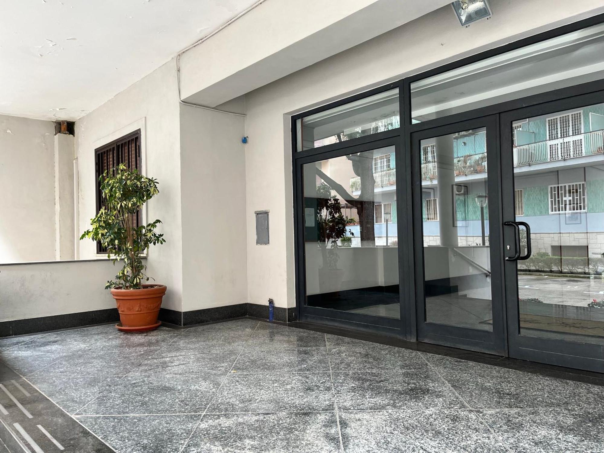 Sant'elmo Con Parcheggio Interno * Neapel